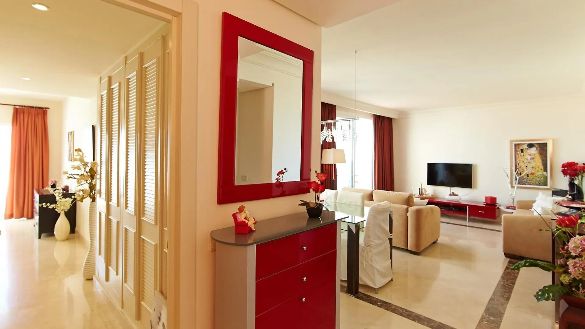 埃斯特波纳Penthouse In Benahavis With Terrace And Jacuzzi公寓 公寓